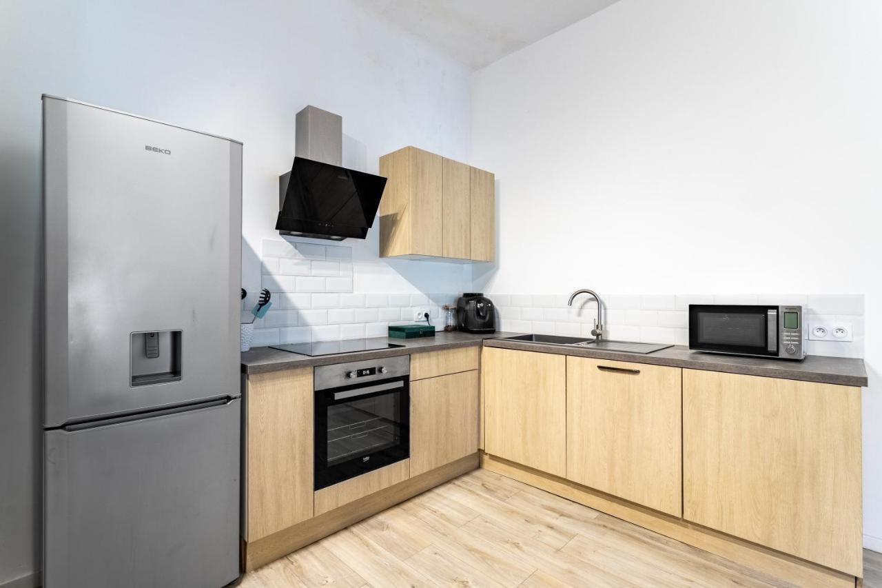 L'Haussmannien - Appartement Standing - Hypercentre Тулон Экстерьер фото
